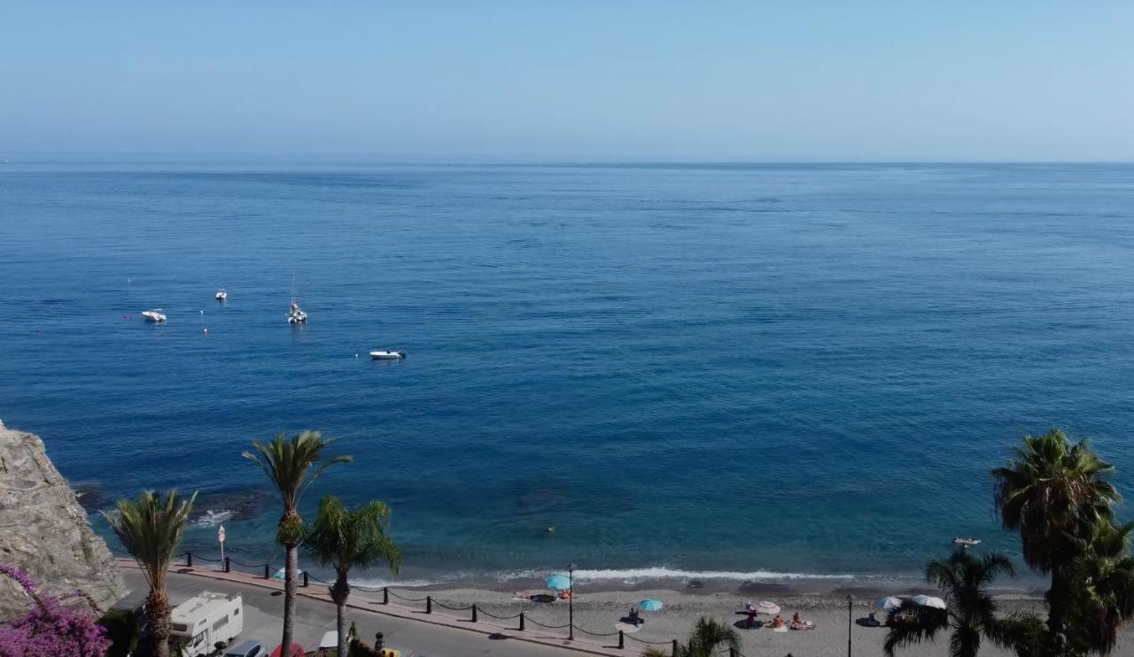 Almuñécar Espectacular Casa En La Playa Con Piscina Privada 빌라 외부 사진